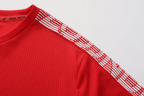Футбольная форма детская 251330025  Red/white  120